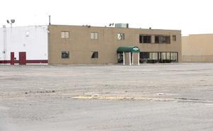 The vacant Lynnway Auto Auction, 732R Lynnway, Lynn. (Item Photo / Owen O'Rourke)